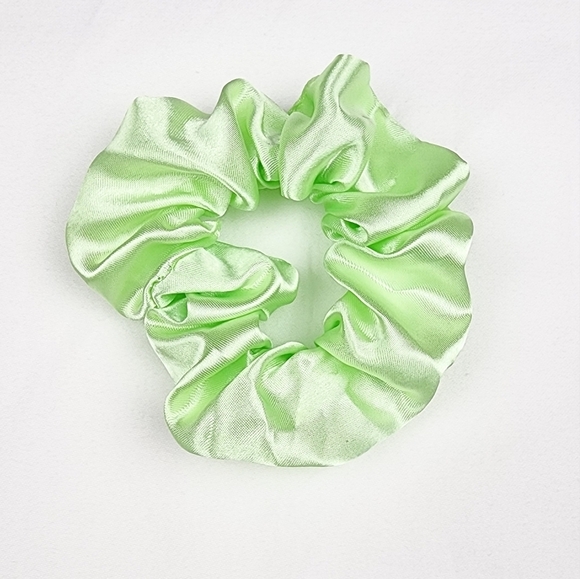 4 FOR $16 🔥Green Satin Scrunchie Hair Tie - Picture 5 of 5